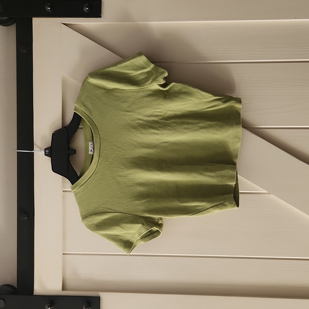 Garage Ribbed Cropped tee